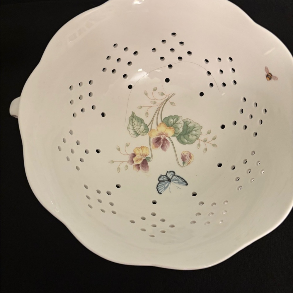 Lenox Butterfly Meadow Footed Colander - Picture 2 of 2